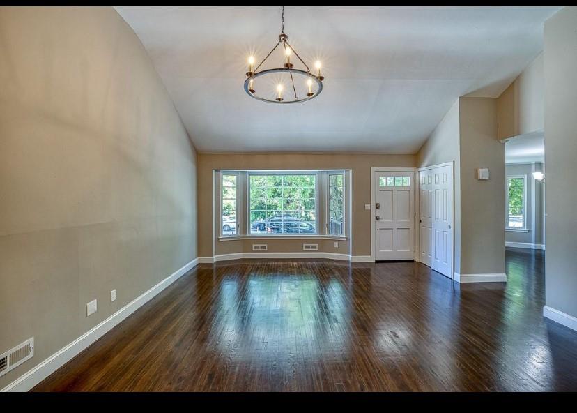 1 Pleasant Ave Ave