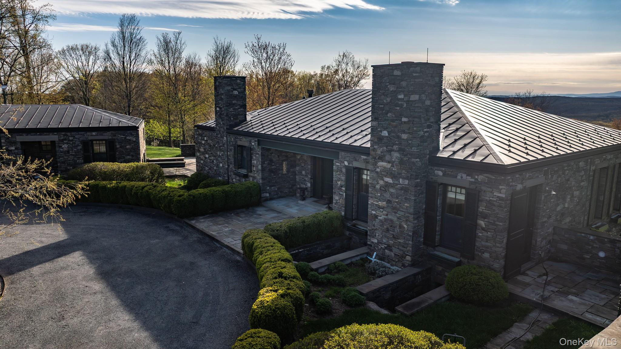 1135 Duell Road