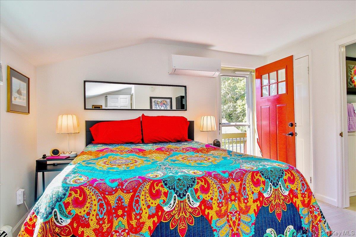 Marlboro, New York 12542, United States, 3 Bedrooms Bedrooms, ,2 BathroomsBathrooms,Residential,Active,227643