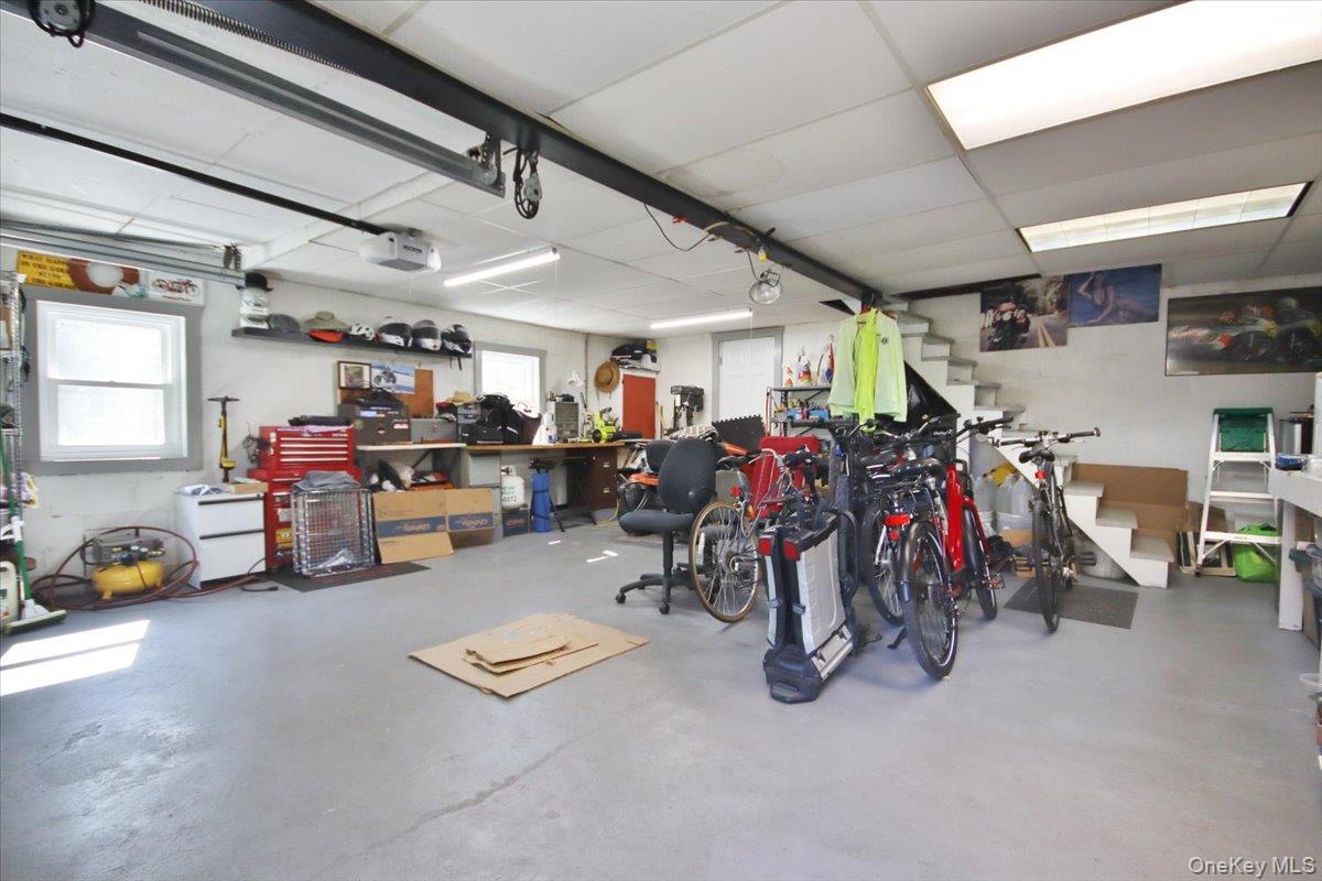 Marlboro, New York 12542, United States, 3 Bedrooms Bedrooms, ,2 BathroomsBathrooms,Residential,Active,227643