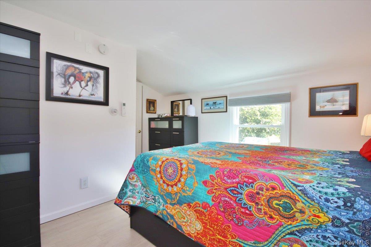 Marlboro, New York 12542, United States, 3 Bedrooms Bedrooms, ,2 BathroomsBathrooms,Residential,Active,227643