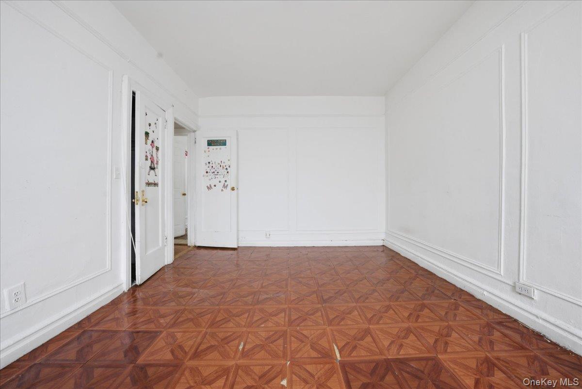 1715 Nelson Avenue 6C