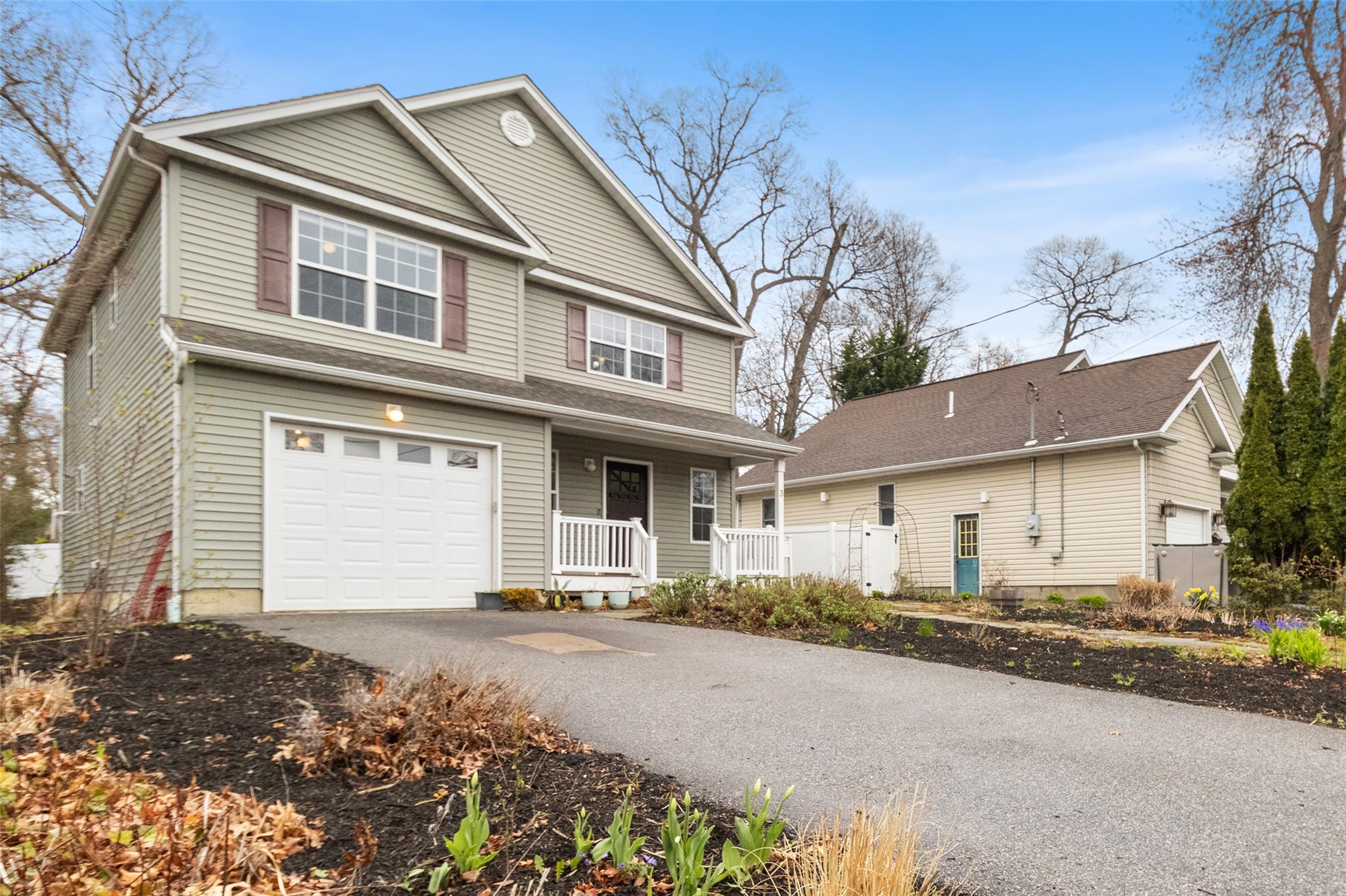 3 Schaefer Street, Huntington Station, New York image 2