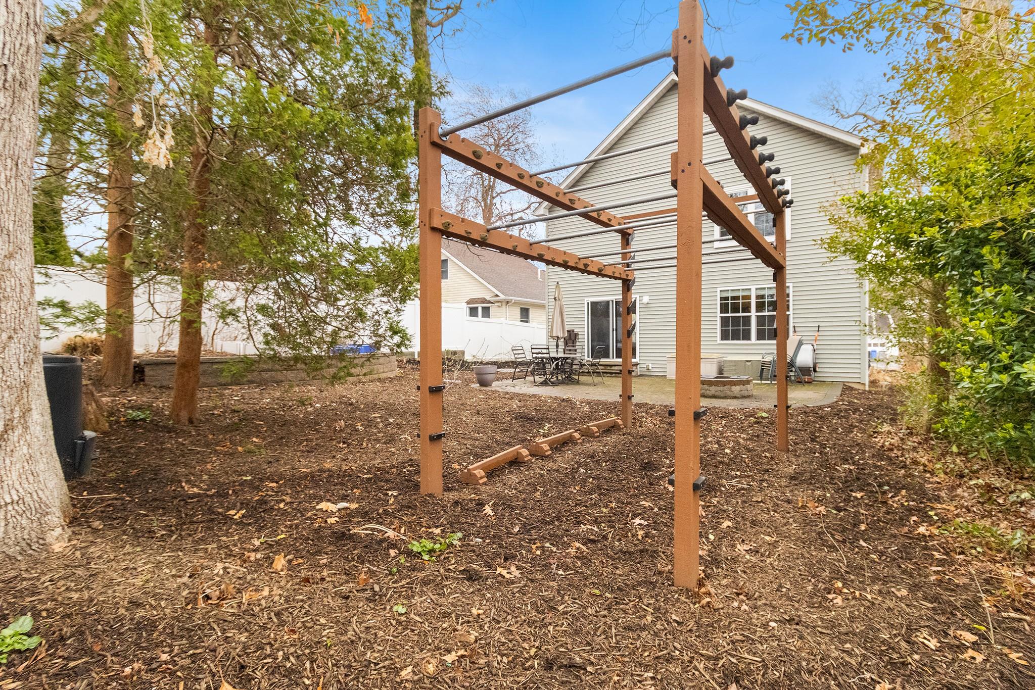 3 Schaefer Street, Huntington Station, New York image 7