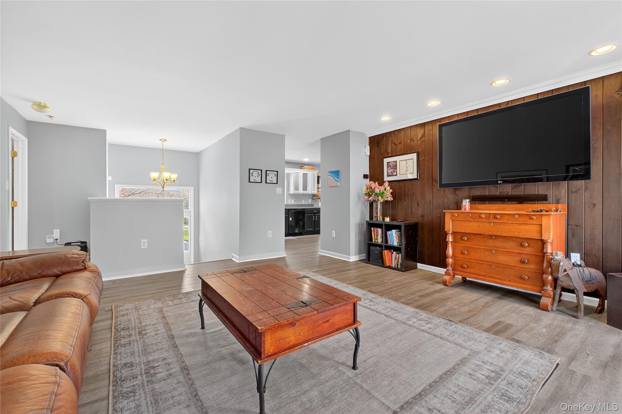 387 Cornwall Hill Road