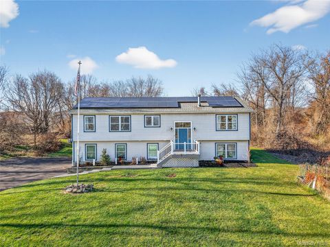 387 Cornwall Hill Road Patterson NY 12563