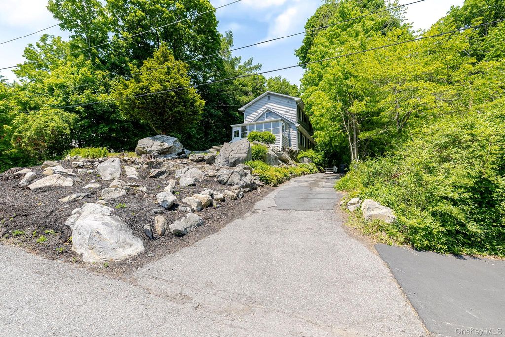 Photo of 12 Bradhurst Road, Carmel, NY 10512 (MLS # 1001600)