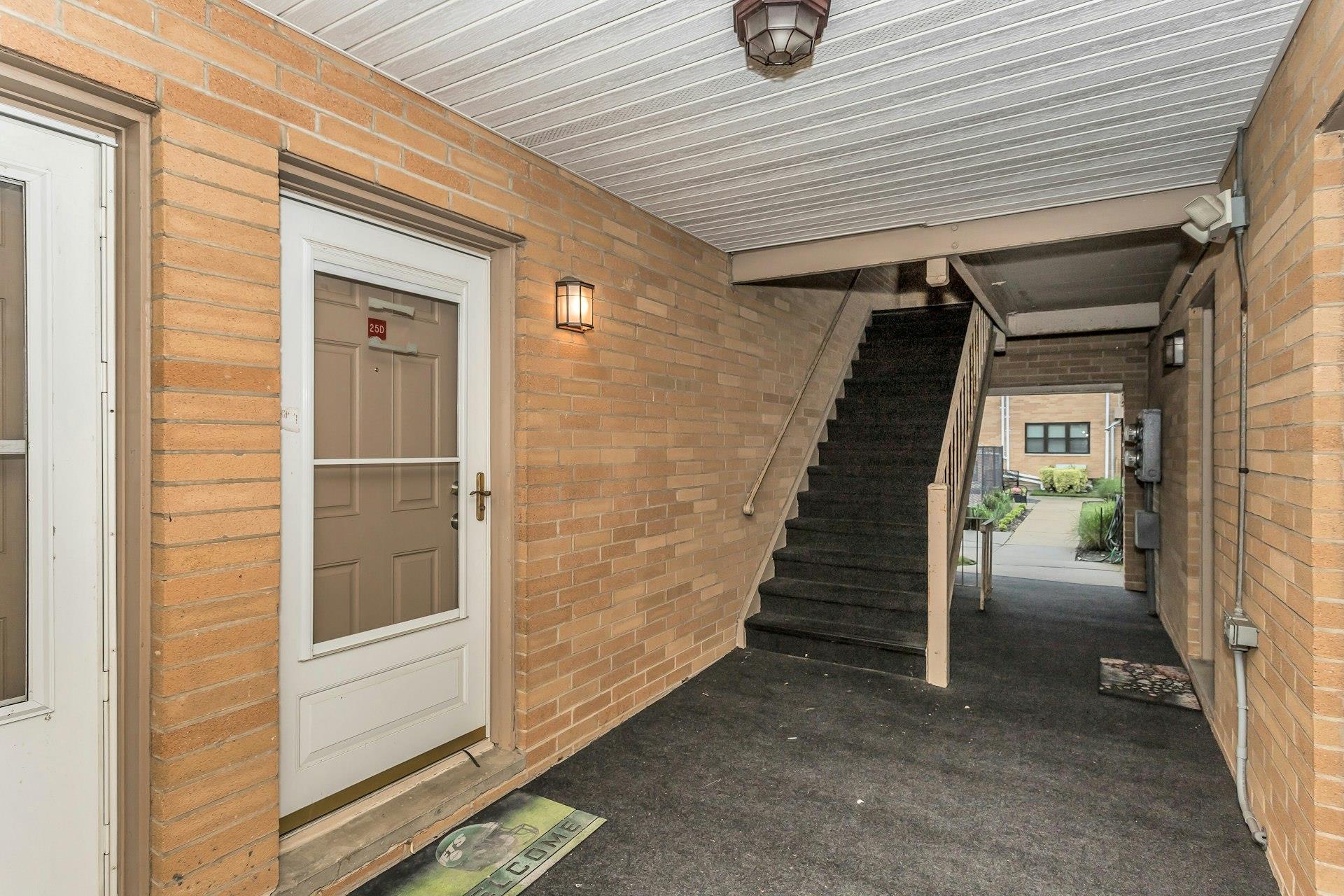 14 Florence Ave #25D, Freeport, New York image 19