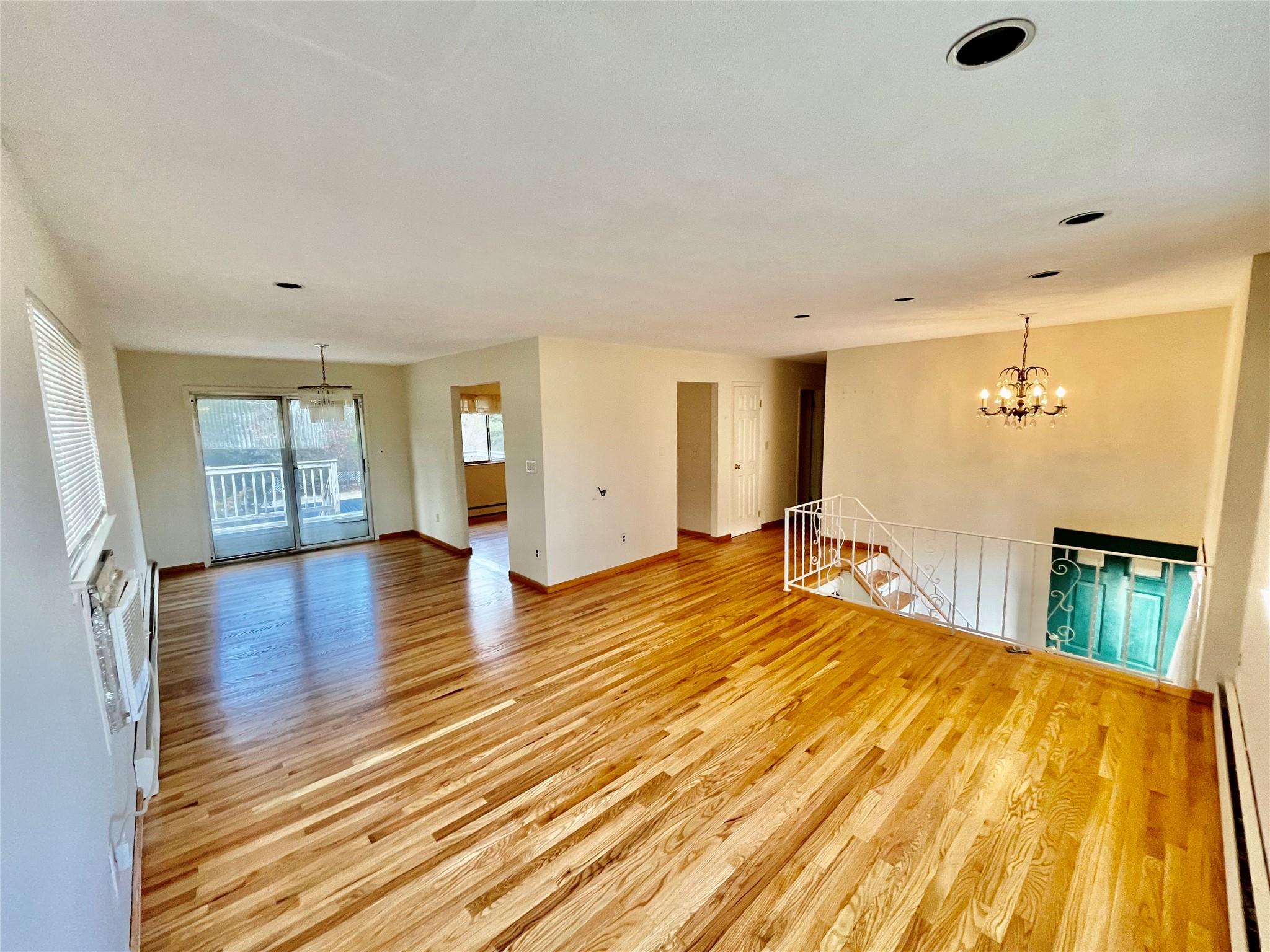 45 Ort Court, Sayville, New York image 9
