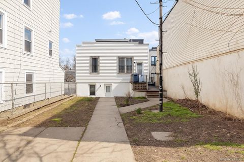Photo of 36-13 10th Street, Astoria, NY 11106 (MLS # 843139)