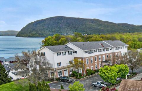 Homes For Sale - 117 Sandpiper Lane #1B<br/> New Windsor, NY 12553