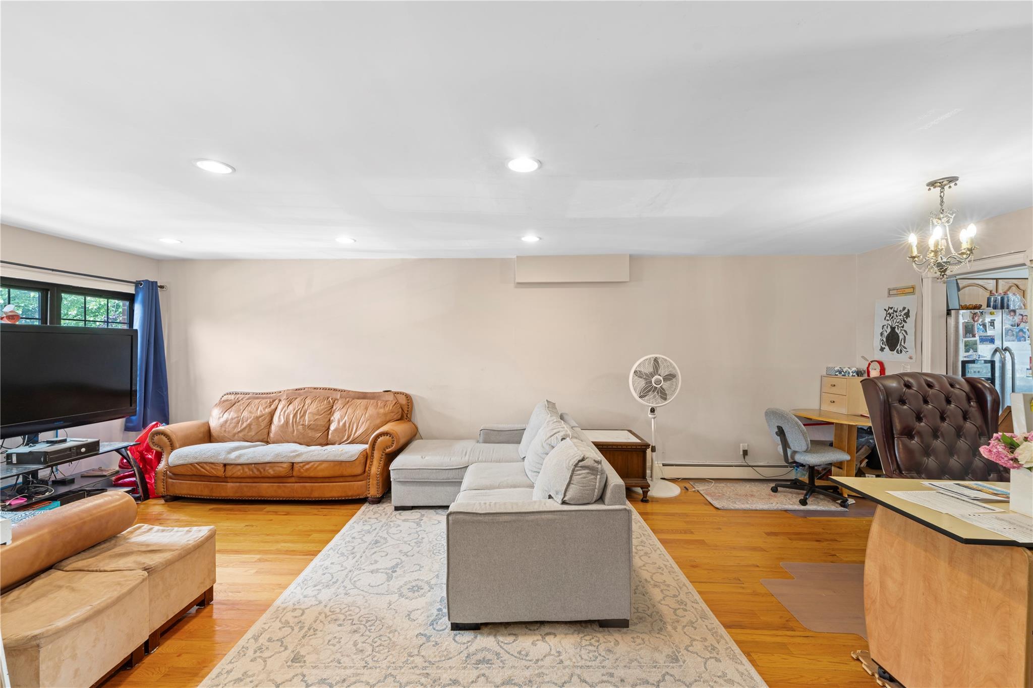 Property for Sale at Cove Court 90A, College Point, Queens, NY - Bedrooms: 3 
Bathrooms: 3 
Rooms: 8  - $738,000