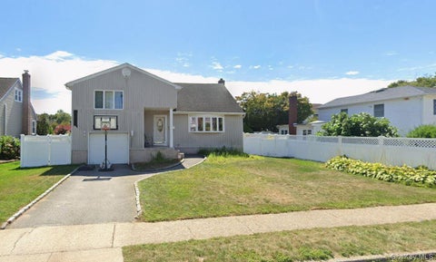 Homes For Sale - 330 N Hickory Street<br/> Massapequa, NY 11758