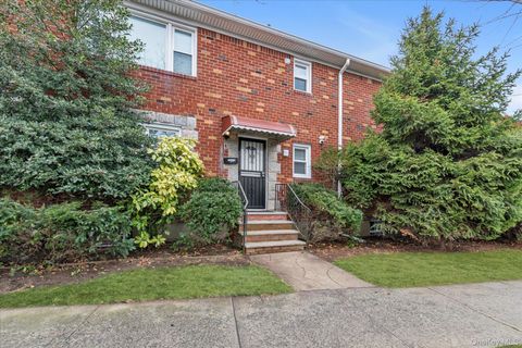 Multifamily For Sale - 132-30 80th Street<br/> Ozone Park, NY 11417