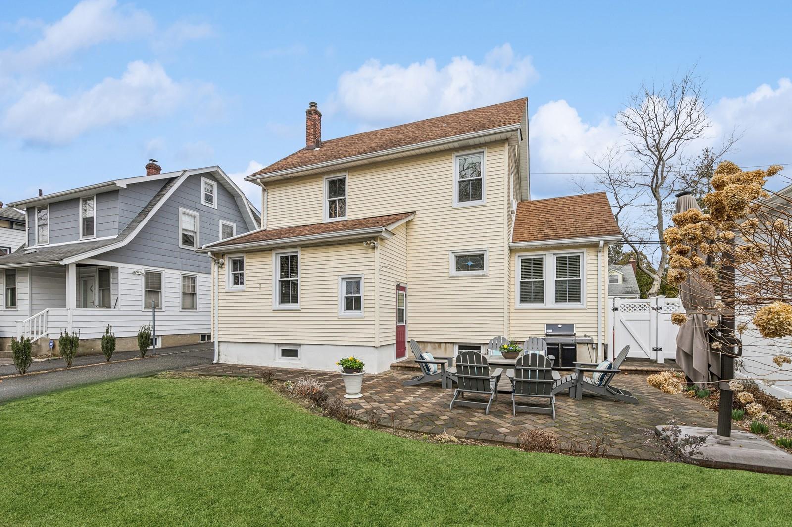 115 Wheeler Avenue, Mineola, New York image 14