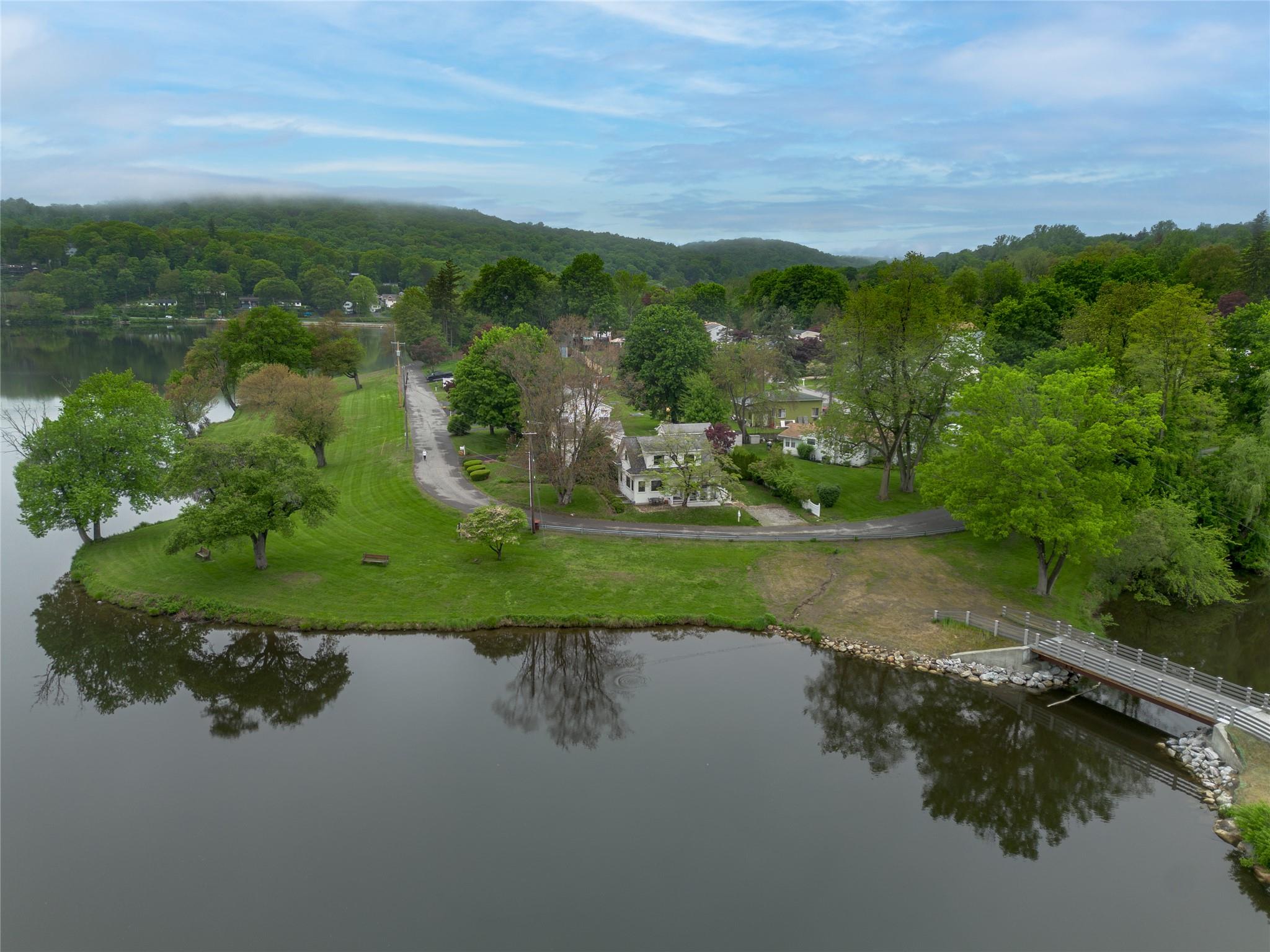 47 Champlain Drive, Carmel, New York image 31