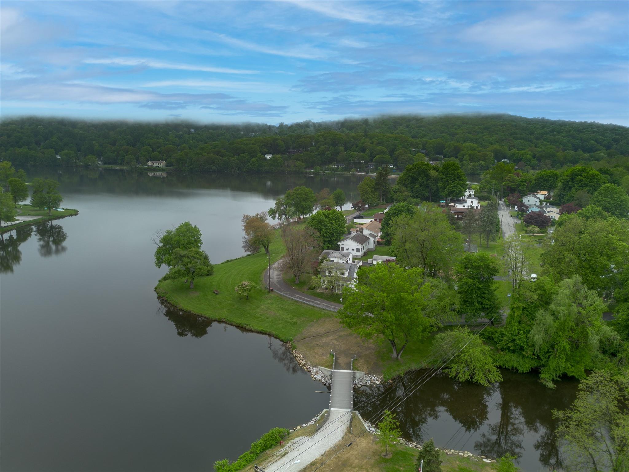 47 Champlain Drive, Carmel, New York image 33