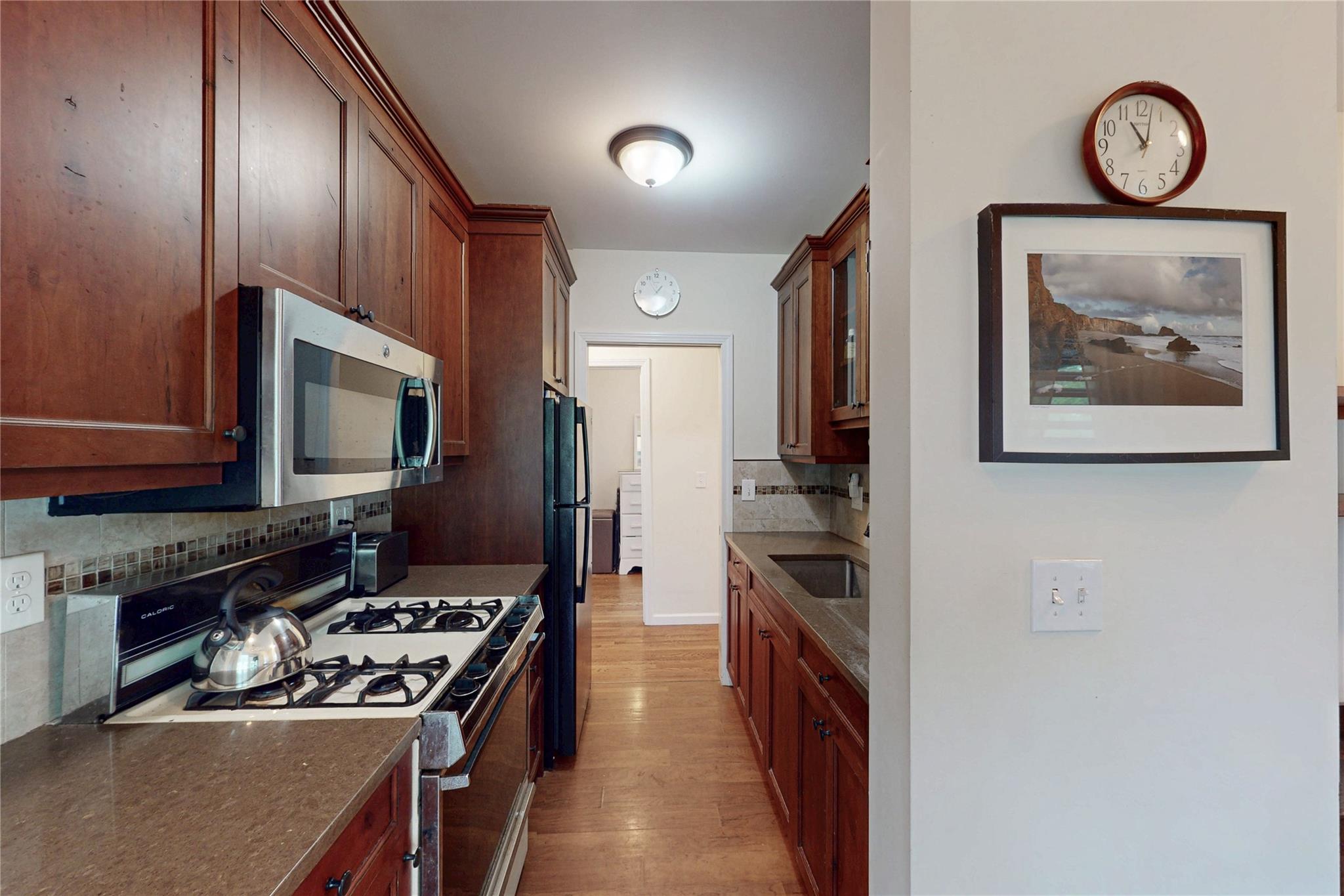 47 Champlain Drive, Carmel, New York image 16