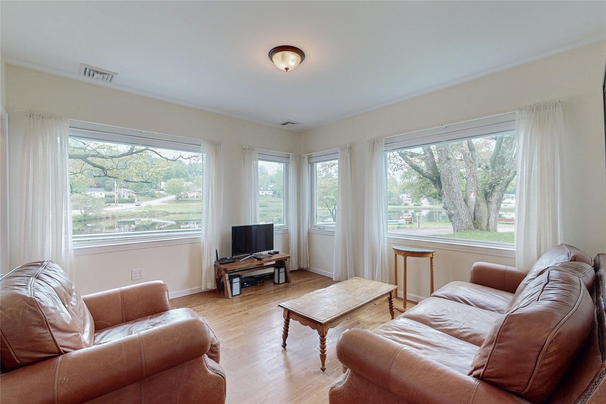 47 Champlain Drive, Carmel, New York image 9