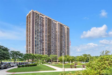 Photo of 269-10 Grand Central Parkway #8Y, Floral Park, NY 11005 (MLS # 909977)