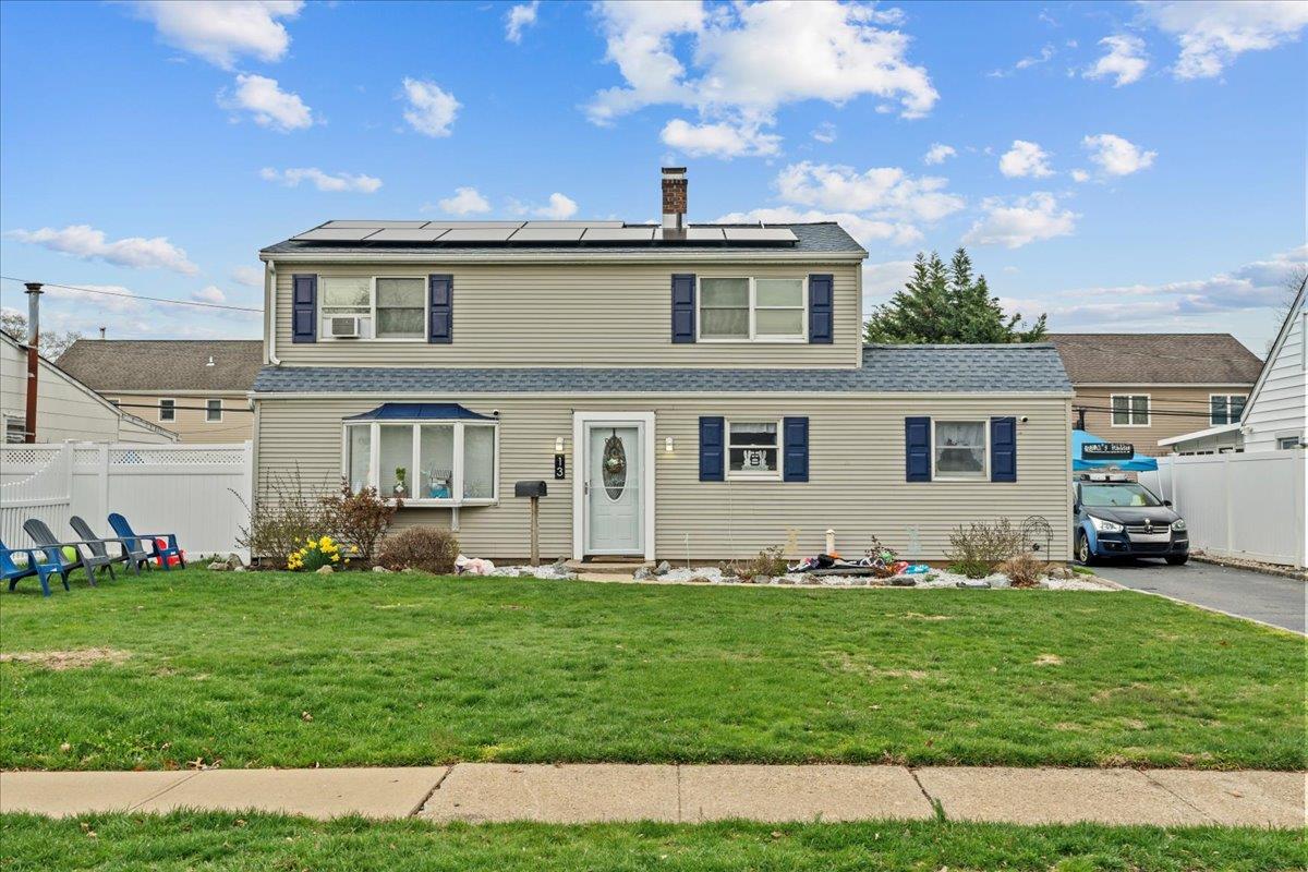 13 Peony Road, Levittown, New York image 1