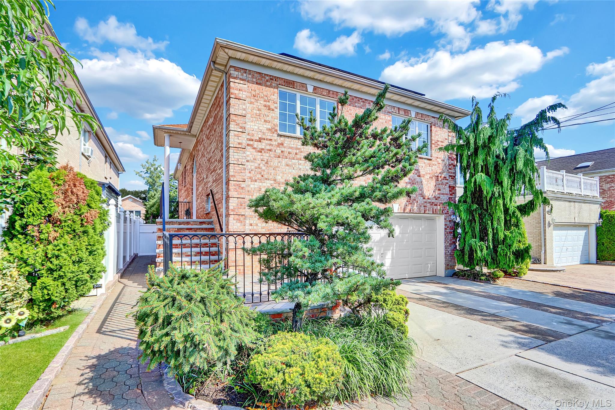 150-27 3rd Avenue