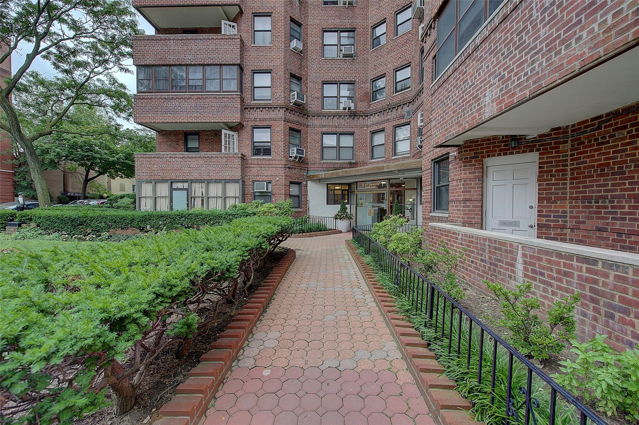 69-60 108th Street #308, Forest Hills, New York image 27