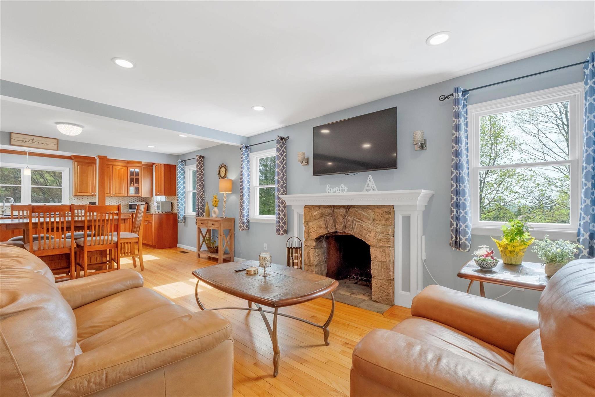 26 Ticonderoga Road, Carmel, New York image 4