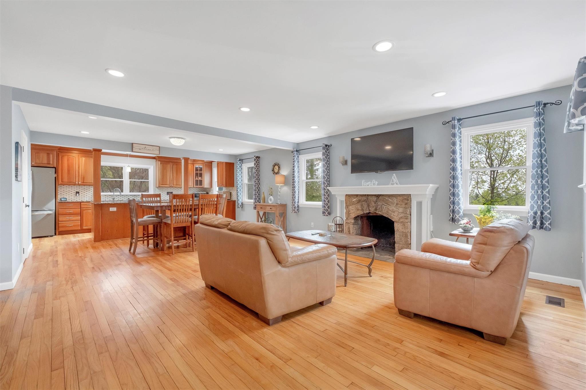 26 Ticonderoga Road, Carmel, New York image 5