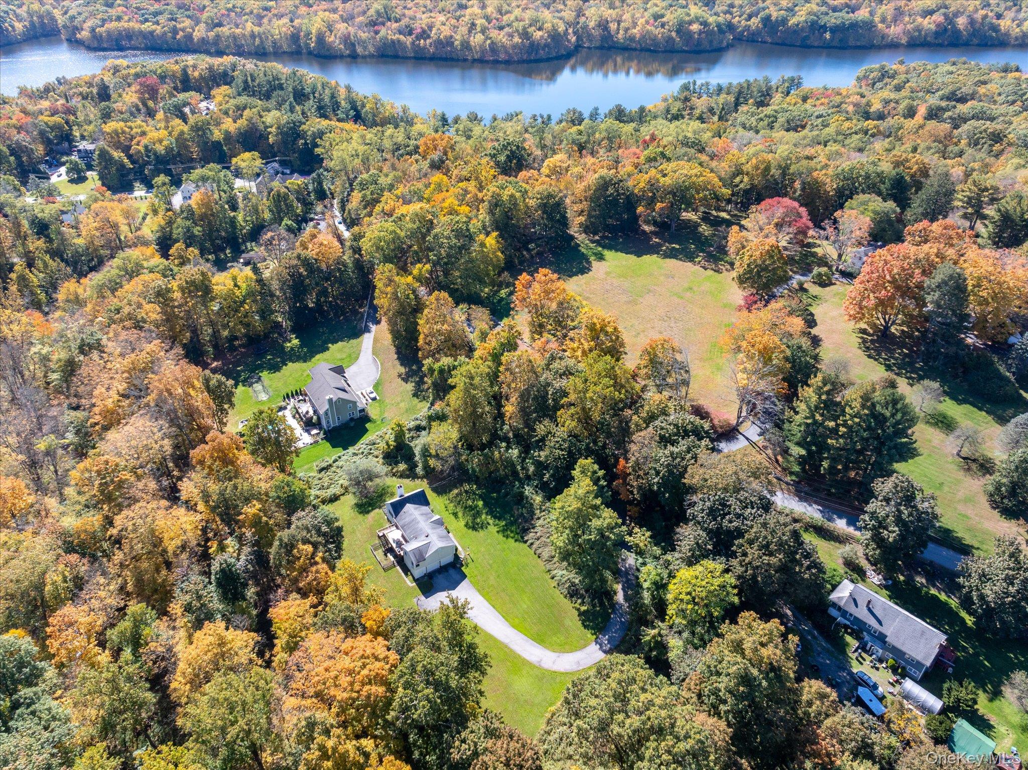 611 Birdsall Drive