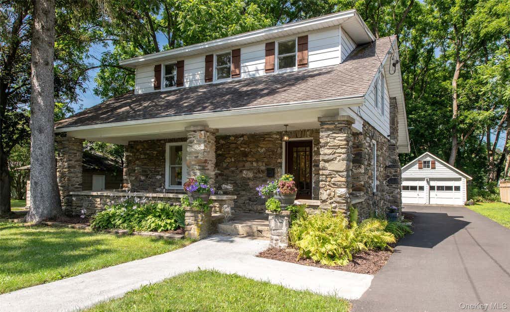 Photo of 46 N Parsonage Street, Rhinebeck, NY 12572 (MLS # 1030333)