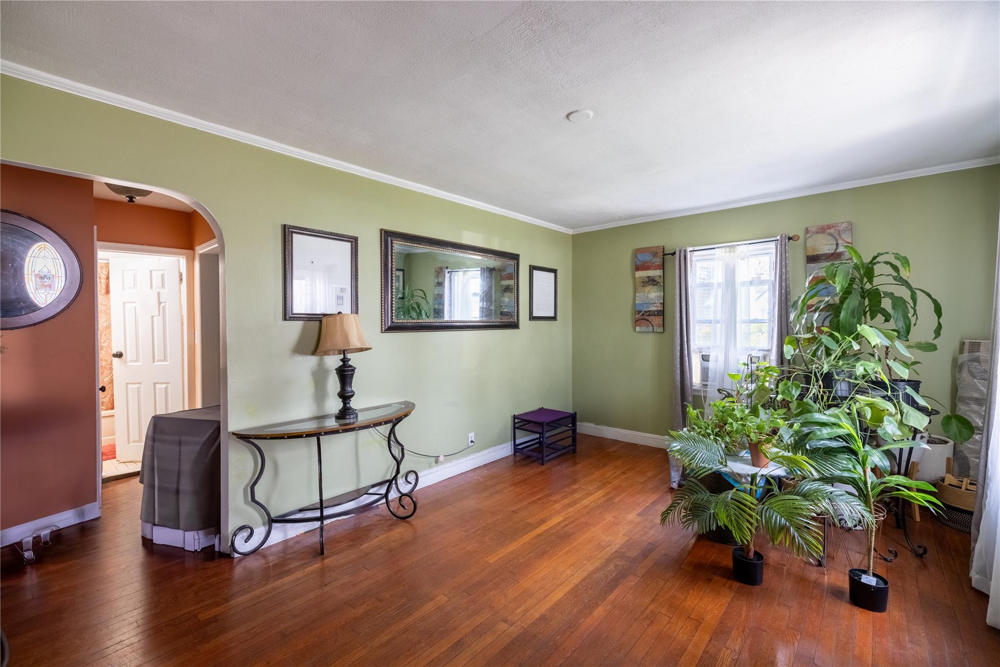 730 Goodrich Street, Uniondale, New York image 2
