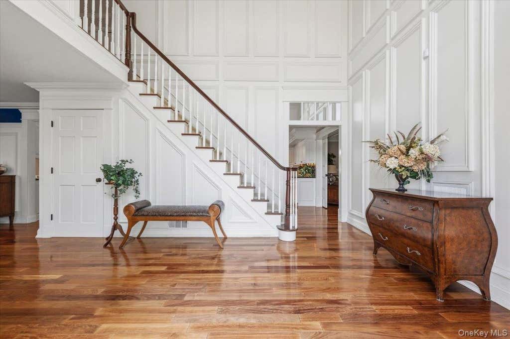Photo of 7 The Keel, East Islip, NY 11730 (MLS # 1040562)
