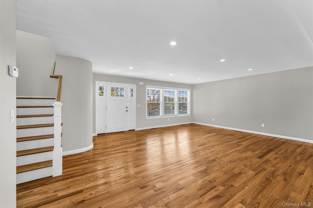 Photo of Ronkonkoma, NY 11779 (MLS # 989967)