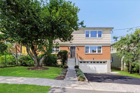 Multifamily For Sale - 221 Park Avenue<br/> Westchester County, West Harrison, NY 10604