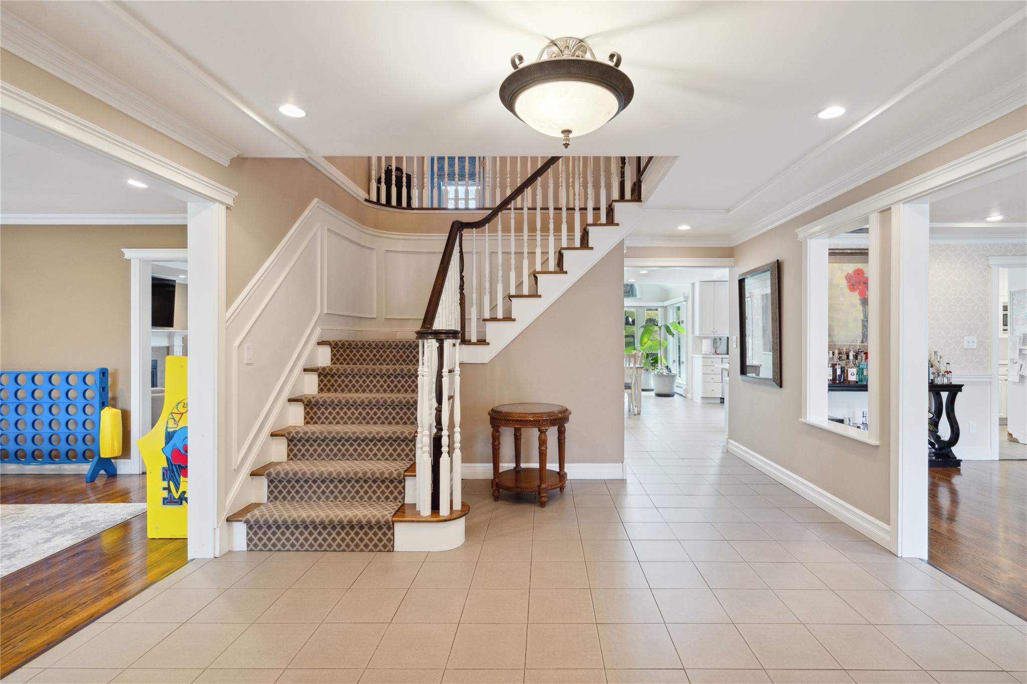 9 Suncrest Drive