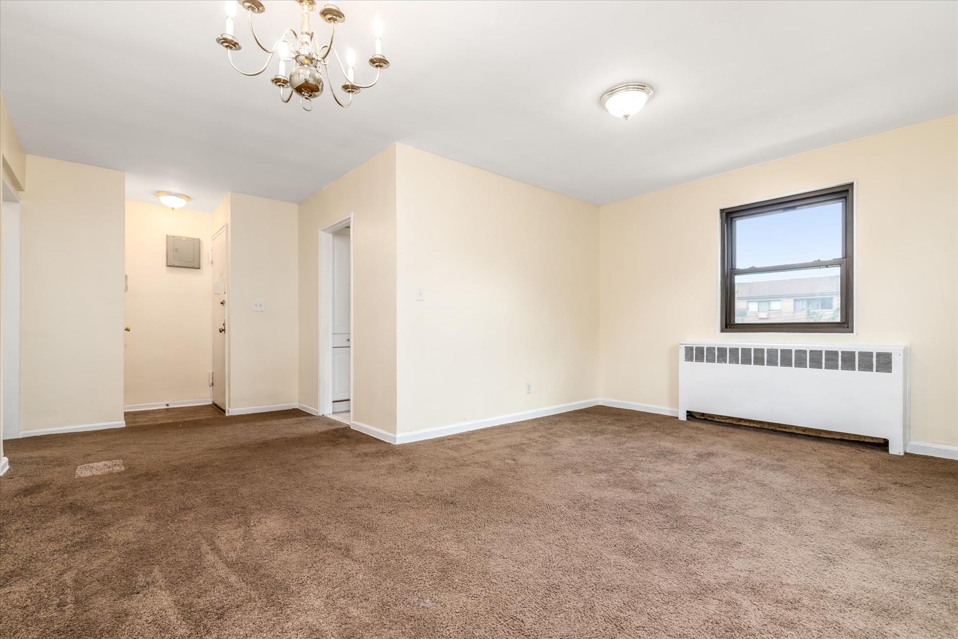 82-32 155th Avenue #095, Howard Beach, New York image 4
