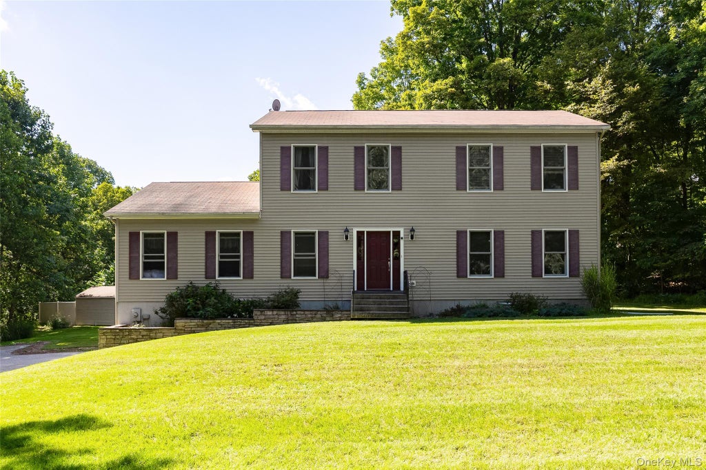 Photo of 29 Balsam Road, Hyde Park, NY 12538 (MLS # 1050914)
