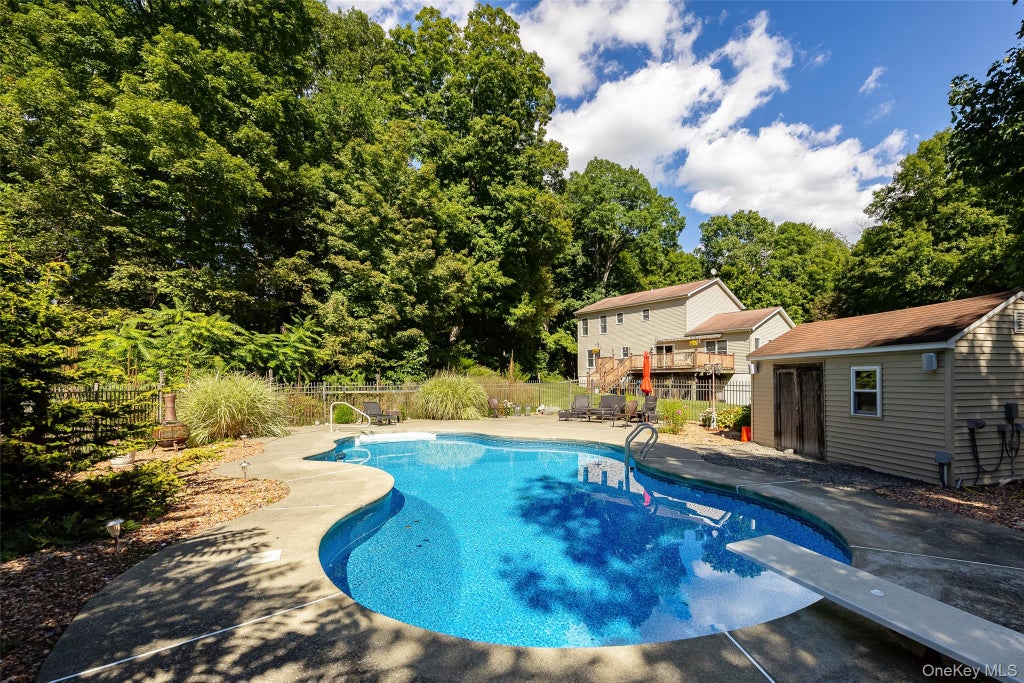 Photo of 29 Balsam Road, Hyde Park, NY 12538 (MLS # 1050914)