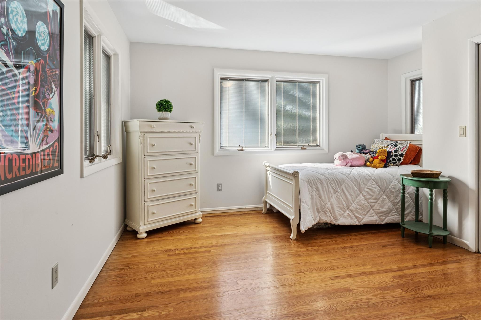 11 Sycamore Lane, Irvington, New York image 21