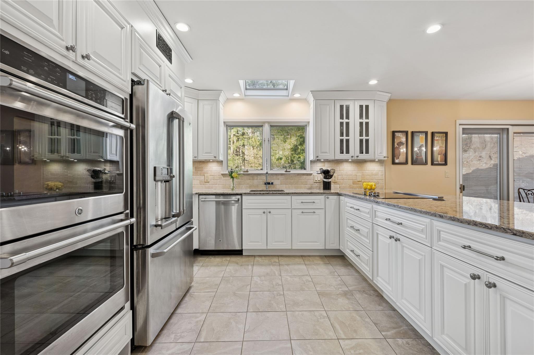 11 Sycamore Lane, Irvington, New York image 12