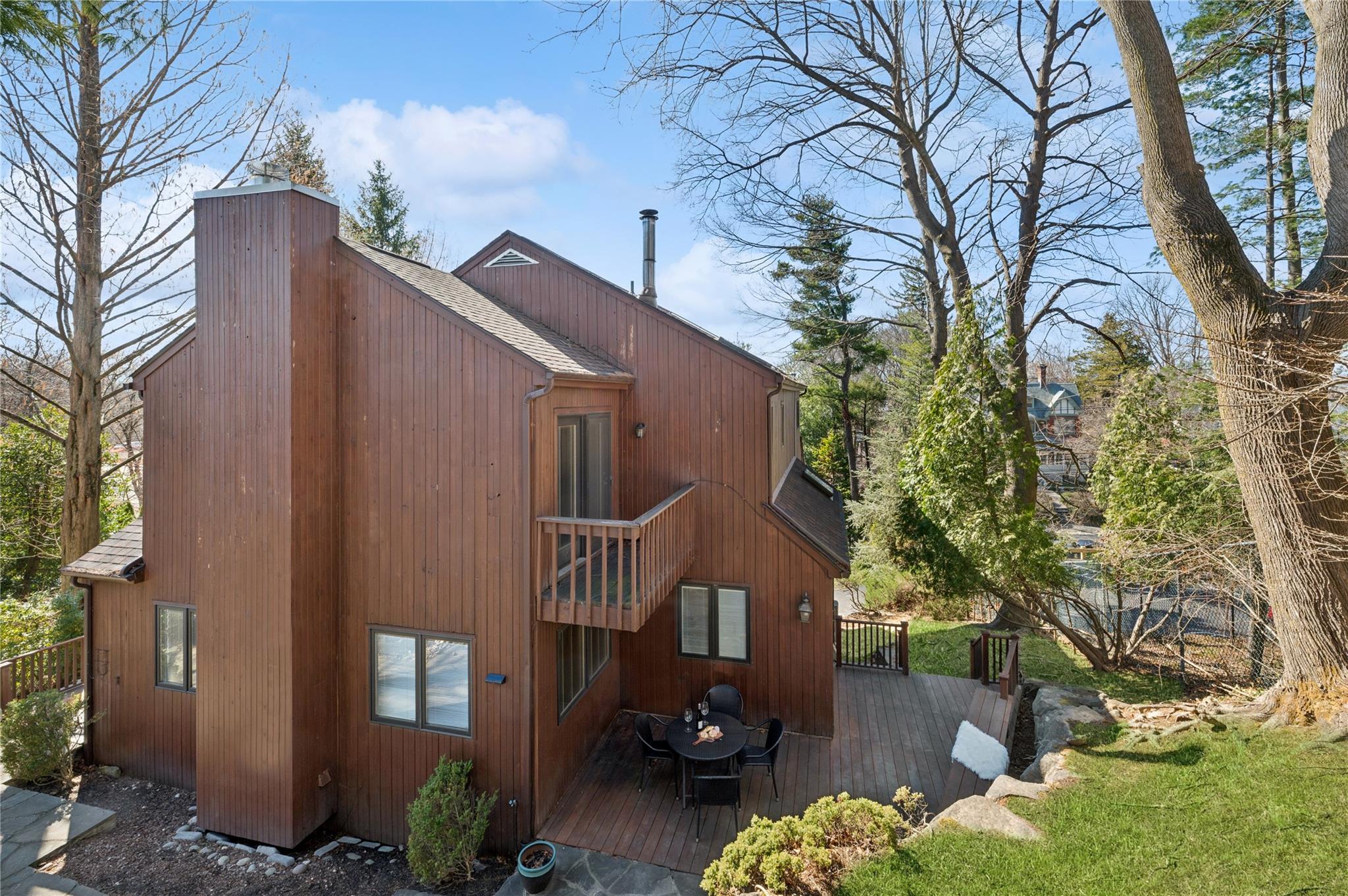 11 Sycamore Lane, Irvington, New York image 31