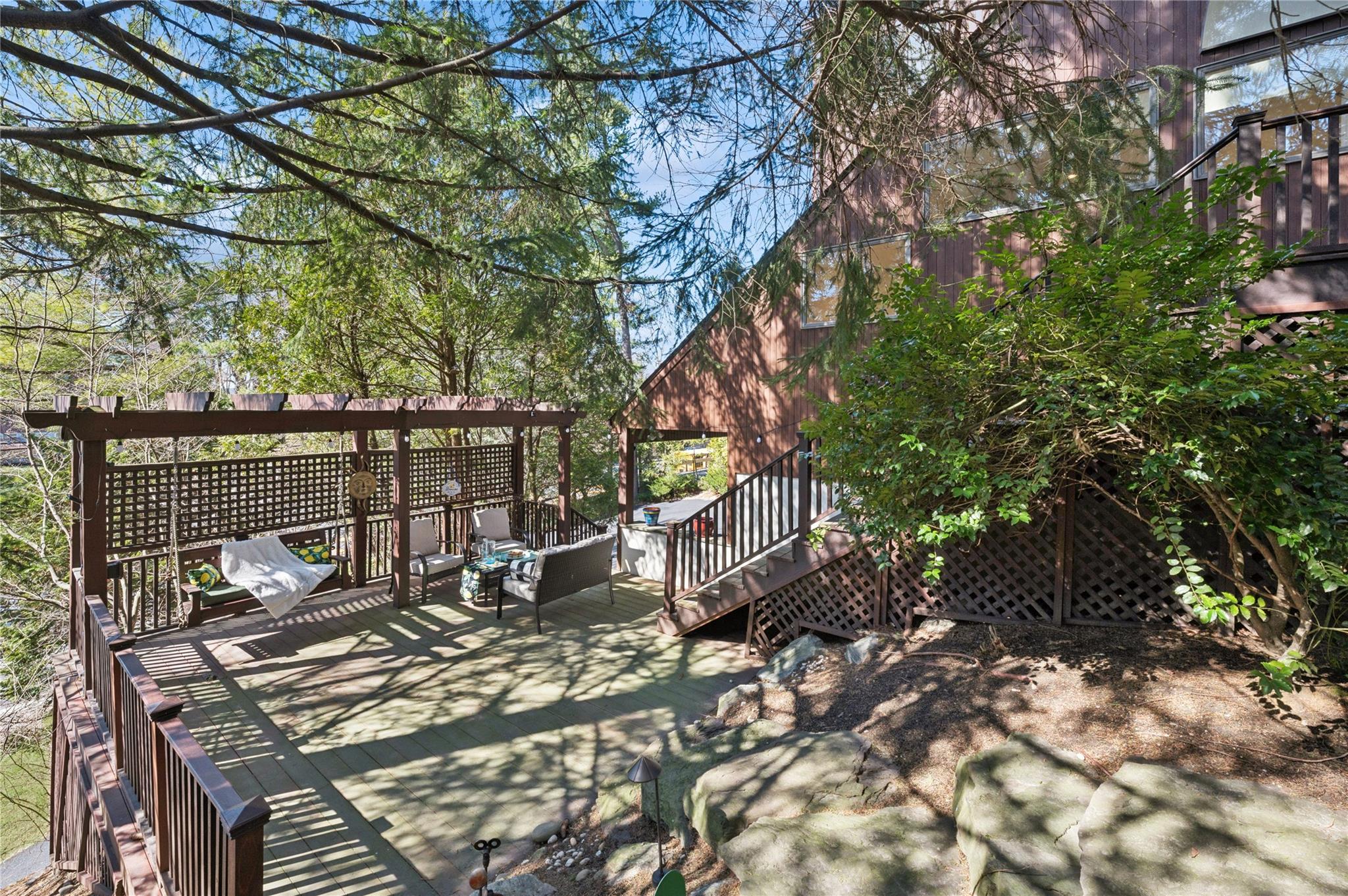 11 Sycamore Lane, Irvington, New York image 28