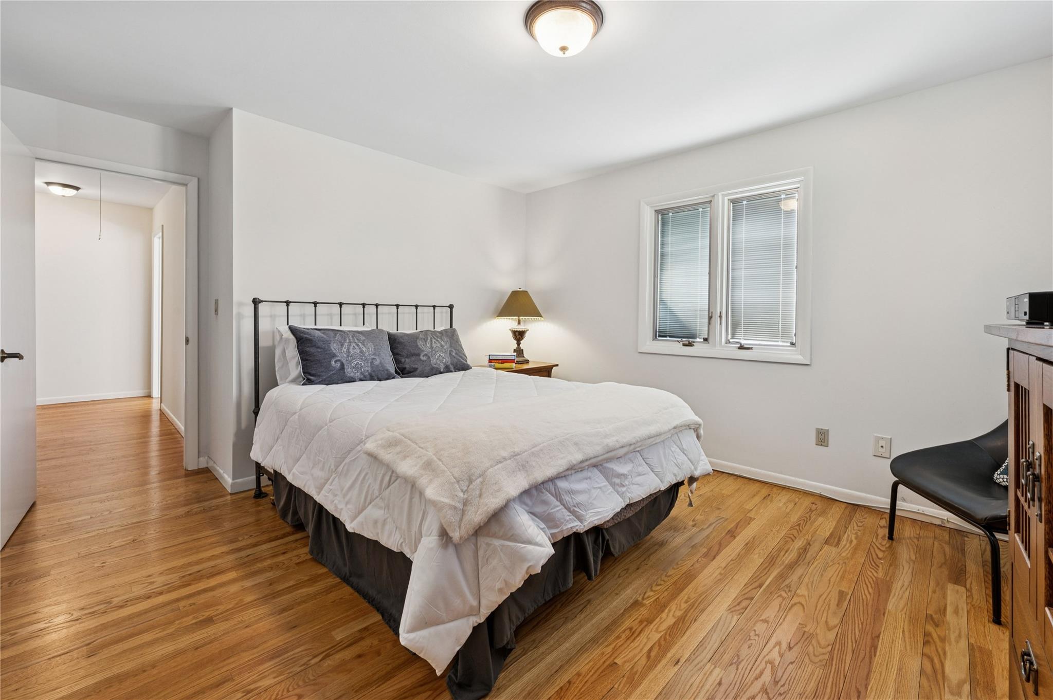 11 Sycamore Lane, Irvington, New York image 22