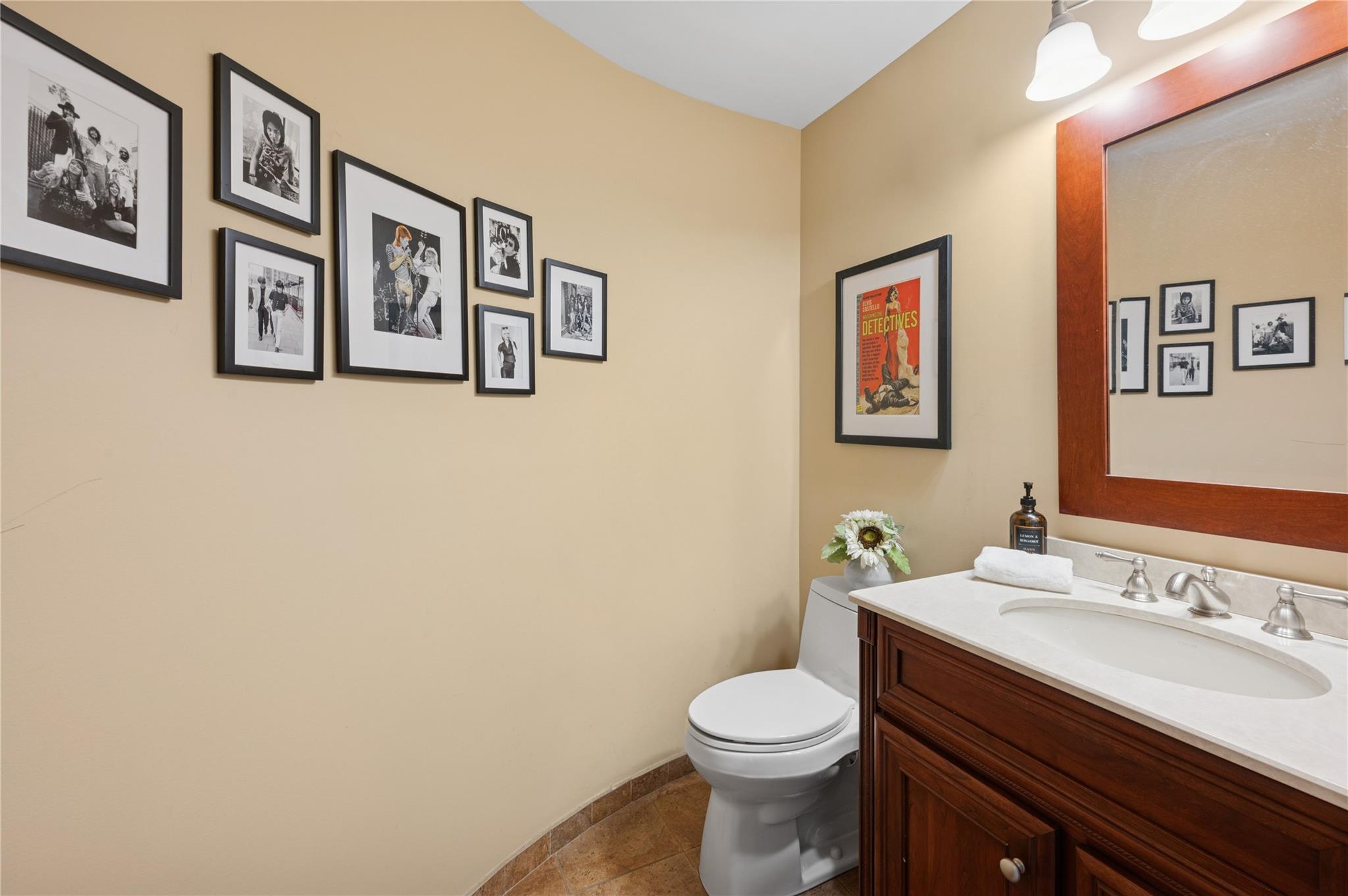 11 Sycamore Lane, Irvington, New York image 18