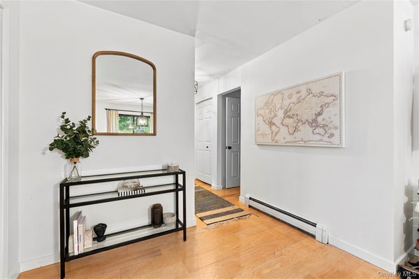 10 BRIARCLIFF DR S # 5, OSSINING, NY 10562 - Image 9c2d2d5b35e231ebe034018a69c12ded/1207533751
