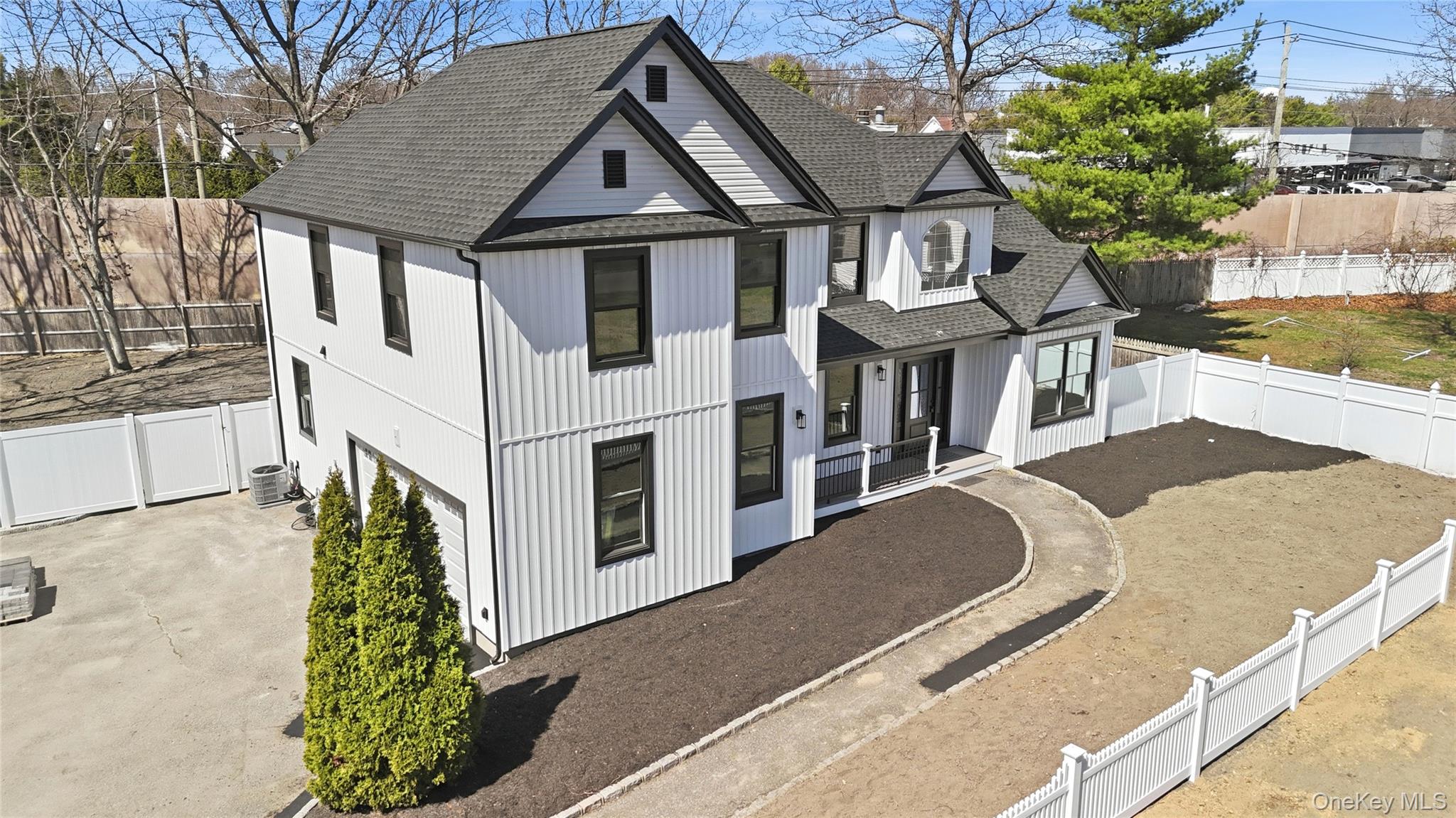 112 S Hillside Avenue