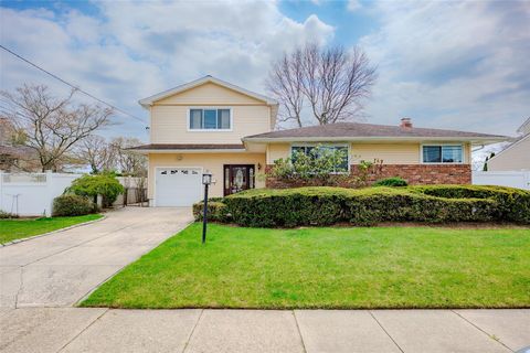 12 8th Avenue Farmingdale NY 11735