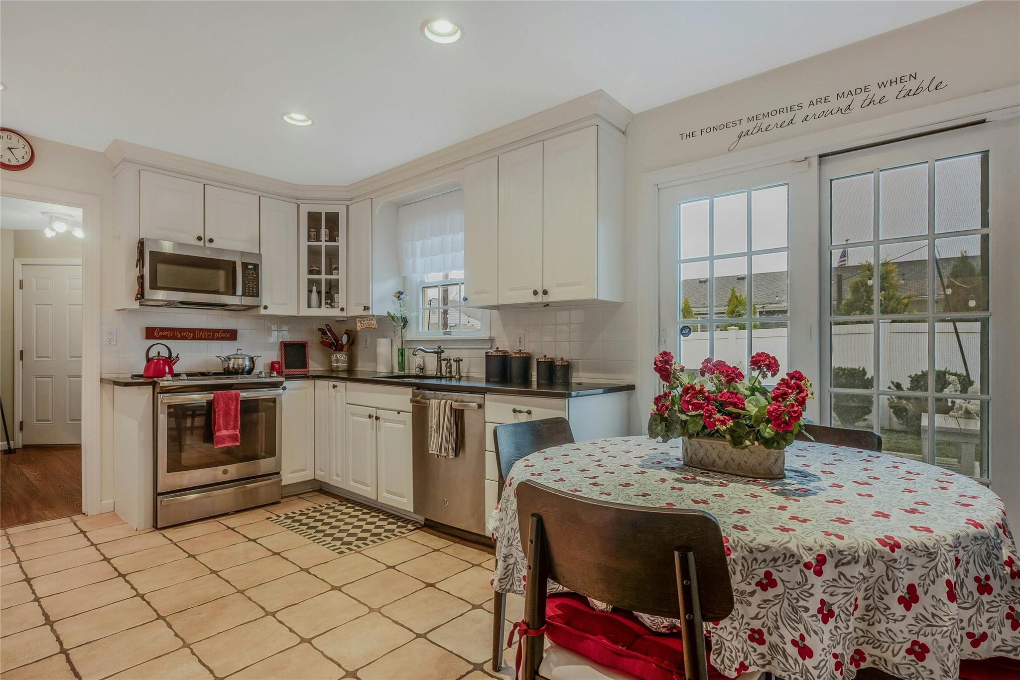 31 Clymer Street, Port Jefferson Station, New York image 12