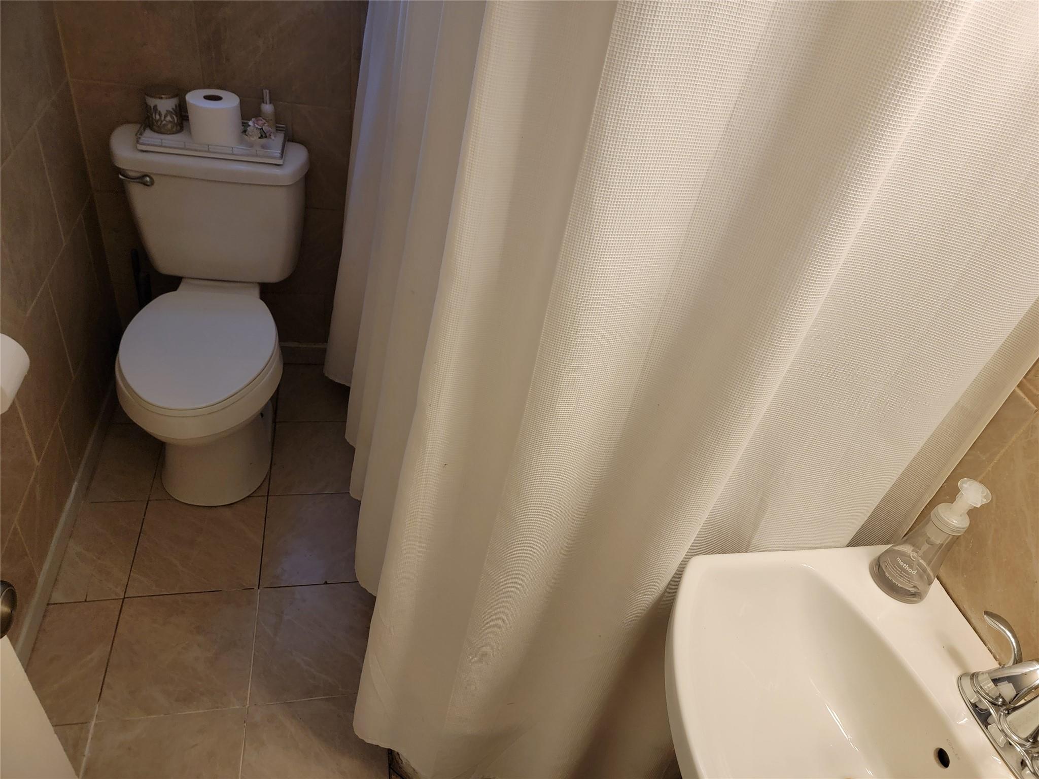 20117 35th Avenue #B, Bayside, New York image 5